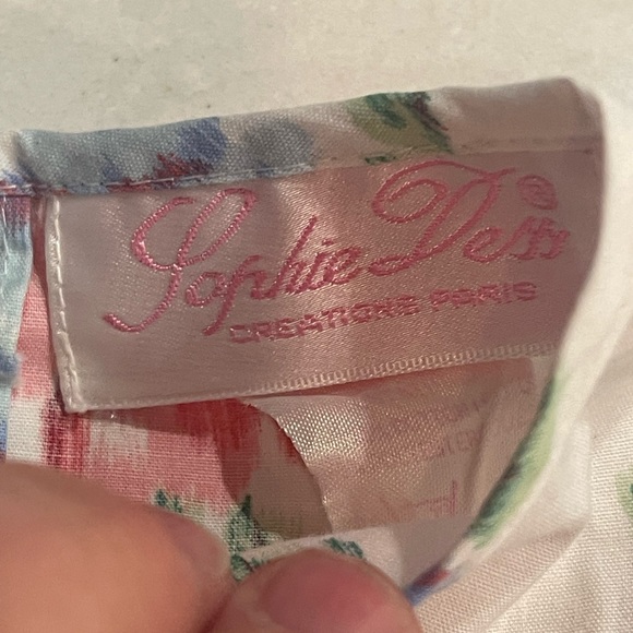 Sophie Dess one piece with snaps in legs - Picture 2 of 5